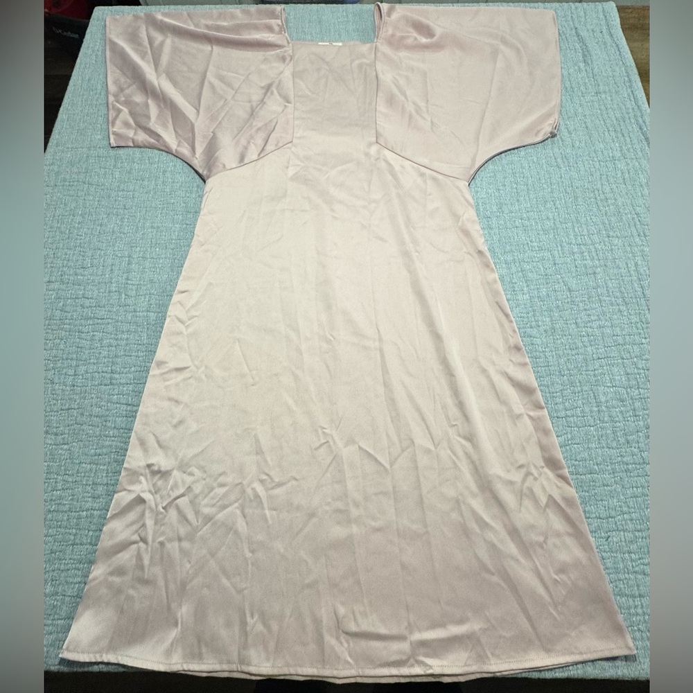 Entro Size Medium Womens Dress Pink Classy Baggy Flowy Sleeves Style D19602